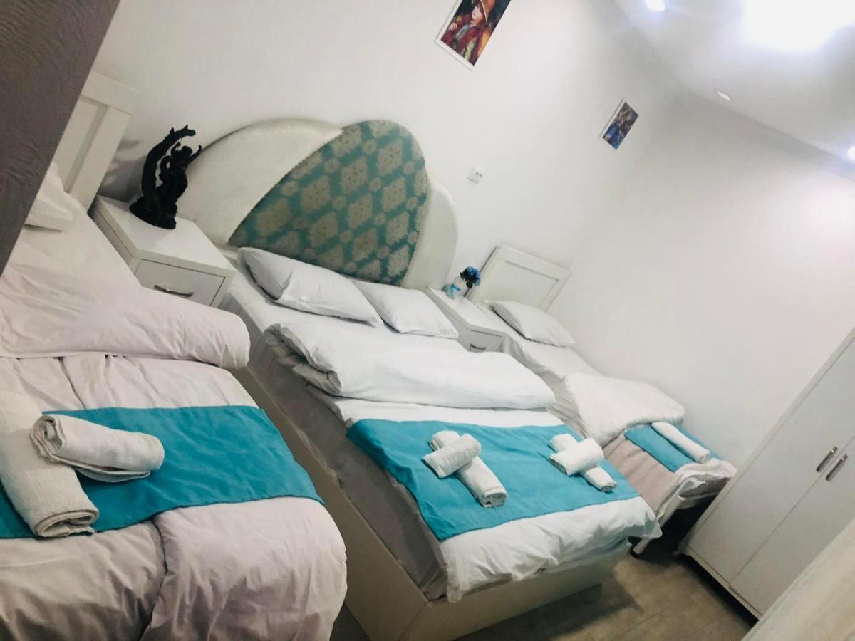 Nikas Guest House 巴统 外观 照片