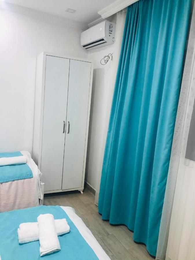 Nikas Guest House 巴统 外观 照片