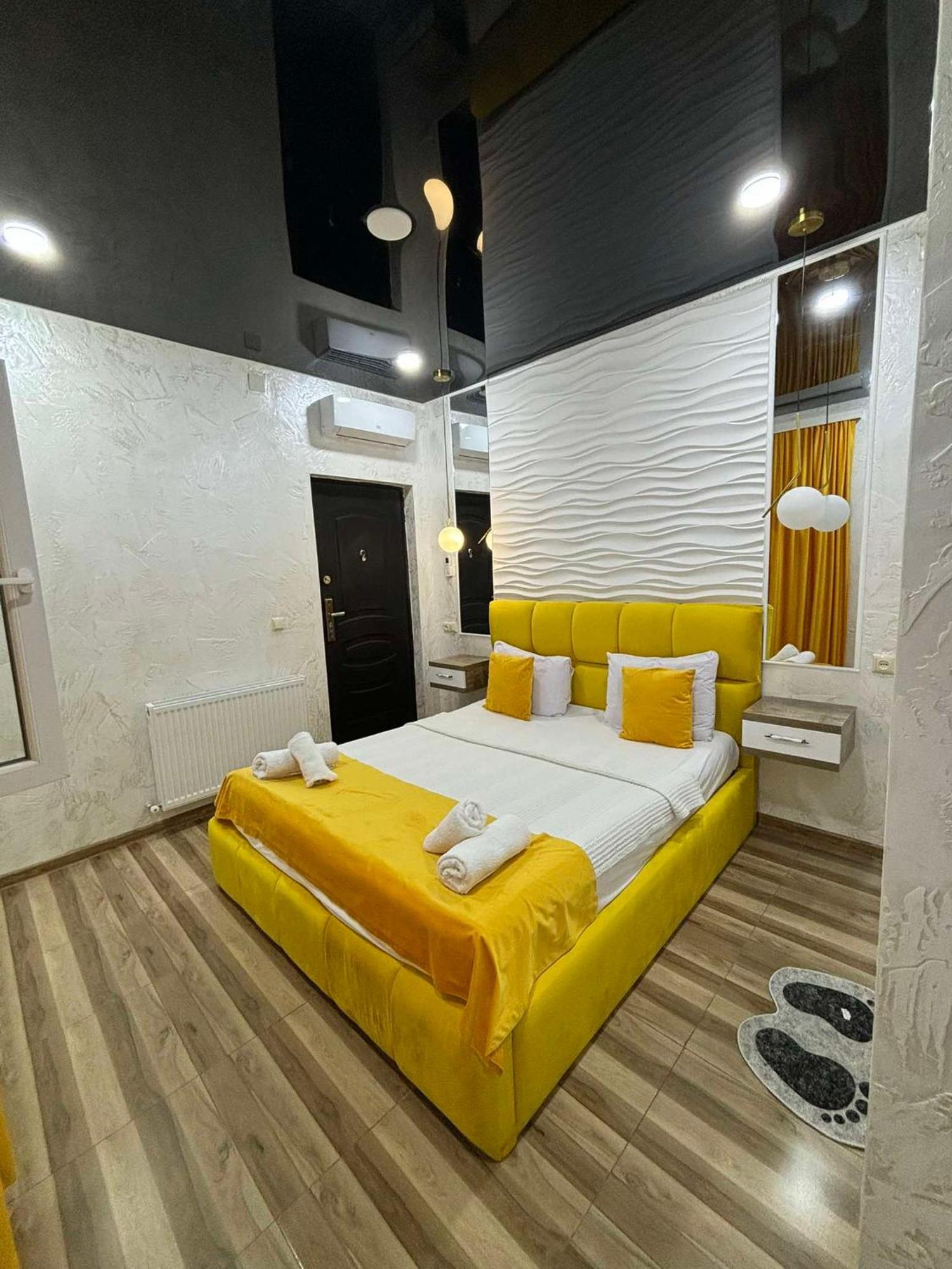 Nikas Guest House 巴统 外观 照片