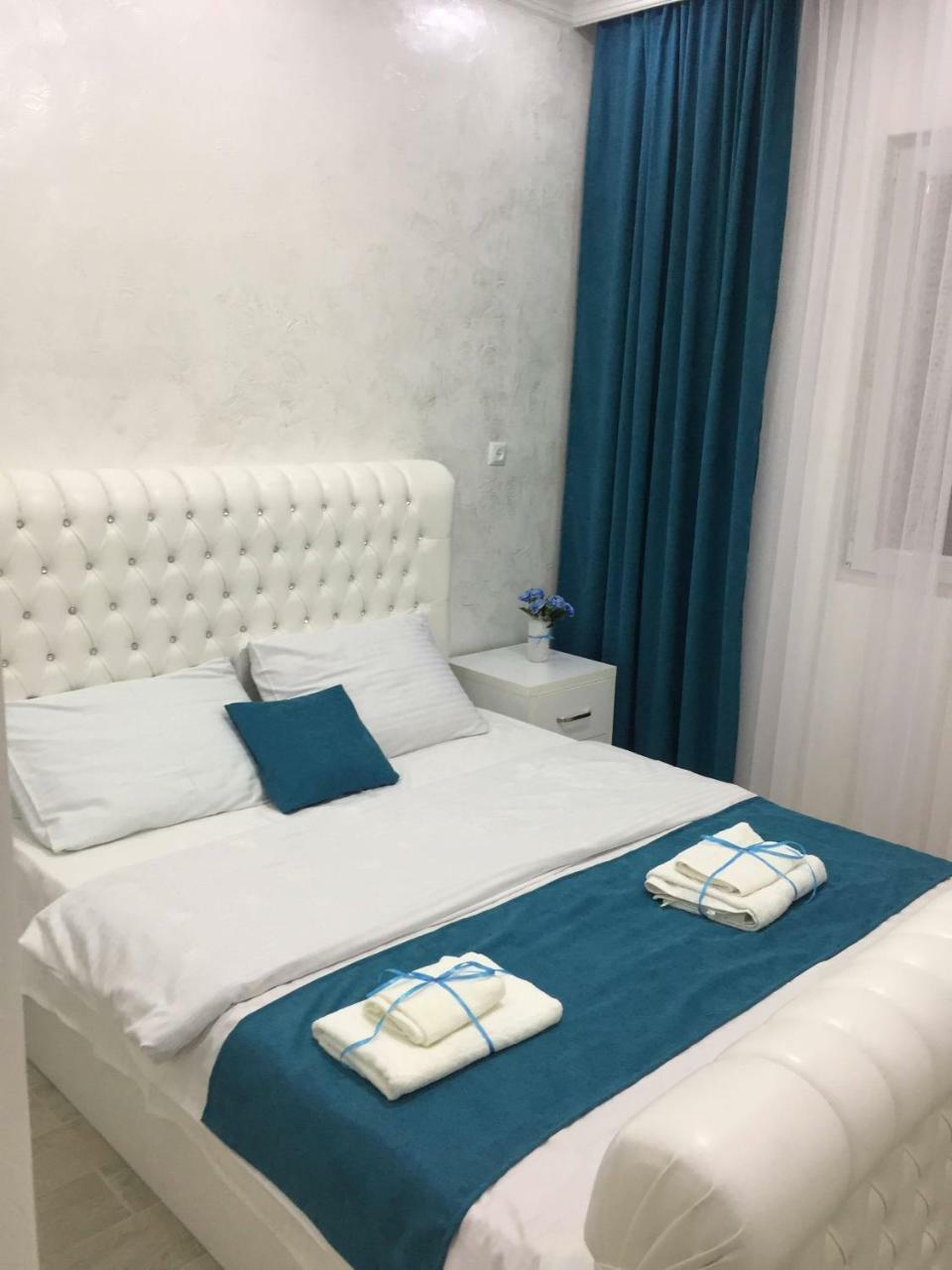 Nikas Guest House 巴统 外观 照片